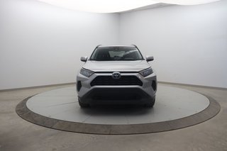 2020 Toyota RAV4 in Sept-Îles, Quebec - 2 - w320h240px