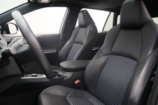 Toyota RAV4  2021 à Jonquière, Québec - 6 - w320h240px