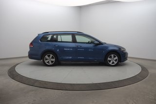 2019 Volkswagen Golf SportWagen in Chicoutimi, Quebec - 3 - w320h240px