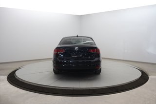 Volkswagen Jetta Sedan  2016 à Jonquière, Québec - 5 - w320h240px