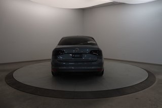 Volkswagen Jetta Sedan  2017 à Jonquière, Québec - 5 - w320h240px