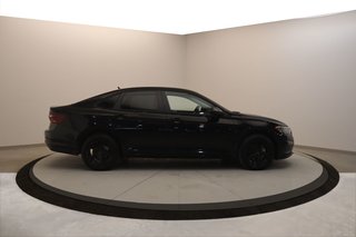 Volkswagen Jetta  2019 à Baie-Comeau, Québec - 3 - w320h240px