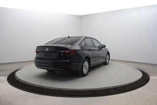 Volkswagen Jetta  2019 à Jonquière, Québec - 4 - w320h240px