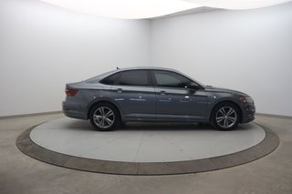 Volkswagen Jetta Highline 2019 à Jonquière, Québec - 3 - w320h240px