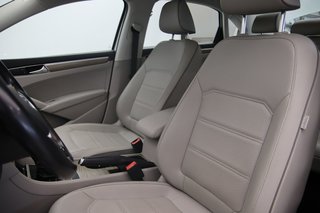 Volkswagen Passat Comfortline 2017