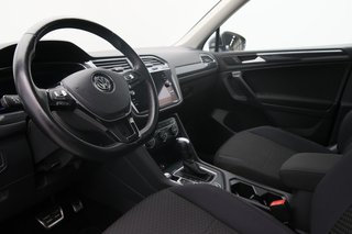 2021 Volkswagen Tiguan in Jonquière, Quebec - 6 - w320h240px
