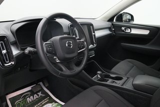 2021 Volvo XC40 Momentum in Chicoutimi, Quebec - 6 - w320h240px