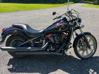 2009 Kawasaki Vulcan VN900 Edition spéciale in Magog, Quebec - 2 - w320h240px