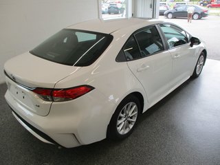 Toyota Corolla LE, GROUPE AMELIORE 2021 à Magog, Québec - 3 - w320h240px