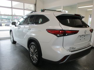 Highlander LIMITED AWD, GARANTIE JUSQU EN 2026, 2022 à Magog, Québec - 4 - w320h240px