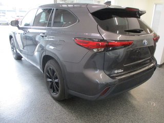 2023 Toyota Highlander hybrid LE AWD, in Magog, Quebec - 4 - w320h240px