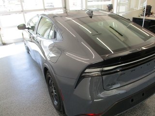 Toyota PRIUS PRIME  2023 à Magog, Québec - 4 - w320h240px