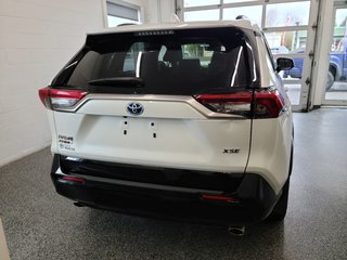 2023  RAV4 Prime XSE AWD, in Magog, Quebec - 4 - w320h240px