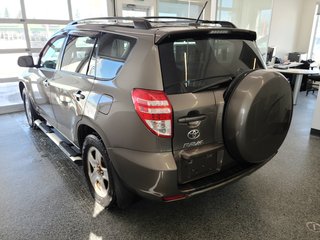 2012 Toyota RAV4 Base in Magog, Quebec - 5 - w320h240px