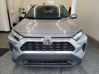 2020 Toyota RAV4 LE AWD in Magog, Quebec - 5 - w320h240px