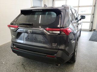 2021 Toyota RAV4 XLE PREMIUM AWD in Magog, Quebec - 3 - w320h240px