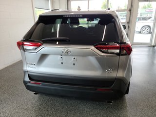 RAV4 XLE AWD, TOIT, MAGS, 2023 à Magog, Québec - 4 - w320h240px