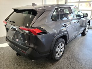 2023  RAV4 LE AWD, A/C, in Magog, Quebec - 3 - w320h240px