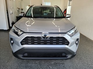 2024  RAV4 XLE PREMIUM AWD, in Magog, Quebec - 6 - w320h240px