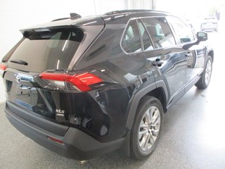2024 Toyota RAV4 XLE in Magog, Quebec - 4 - w320h240px