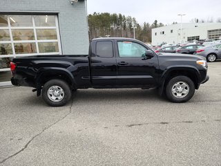 2021  Tacoma 4X4 AUTOMATIQUE, in Magog, Quebec - 3 - w320h240px