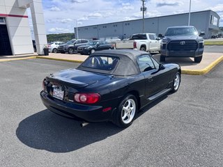 Mazda MX-5 Miata  2003 à Grand-Sault, Nouveau-Brunswick - 3 - w320h240px