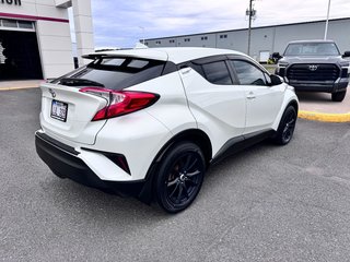 2018 Toyota C-HR XLE in Grand Falls, New Brunswick - 3 - w320h240px