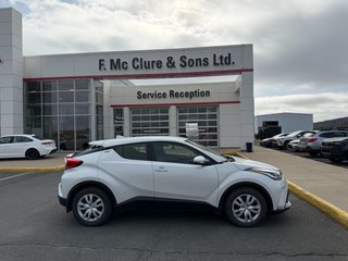 Toyota C-HR LE 2022 à Grand-Sault, Nouveau-Brunswick - 2 - w320h240px