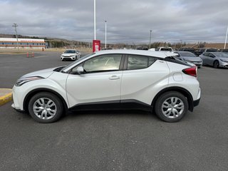 Toyota C-HR LE 2022 à Grand-Sault, Nouveau-Brunswick - 6 - w320h240px