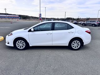 2017 Toyota Corolla LE in Grand Falls, New Brunswick - 6 - w320h240px