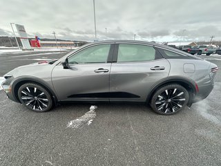 2024 Toyota Crown Hybrid PLATINUM in Grand Falls, New Brunswick - 5 - w320h240px