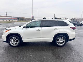 2016 Toyota Highlander XLE in Grand Falls, New Brunswick - 6 - w320h240px