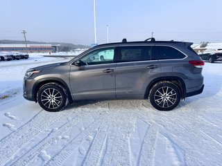 2017 Toyota Highlander in Grand Falls, New Brunswick - 6 - w320h240px