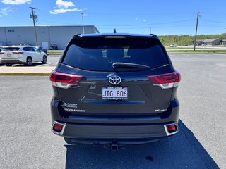2019 Toyota Highlander XLE SR in Grand Falls, New Brunswick - 4 - w320h240px