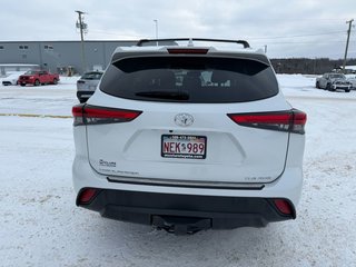 2022 Toyota Highlander XLE in Grand Falls, New Brunswick - 4 - w320h240px