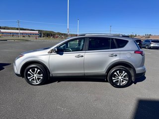 2016 Toyota RAV4 LE in Grand Falls, New Brunswick - 6 - w320h240px