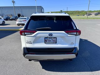 Toyota RAV4 Hybrid SE 2022 à Grand-Sault, Nouveau-Brunswick - 5 - w320h240px