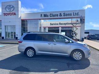 2017 Toyota Sienna LIMITED AWD in Grand Falls, New Brunswick - 2 - w320h240px
