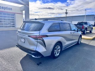2022 Toyota Sienna HYBRID XSE in Grand Falls, New Brunswick - 3 - w320h240px