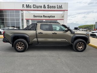 Toyota Tacoma Hybrid Trailhunter 2026 à Grand-Sault, Nouveau-Brunswick - 2 - w320h240px