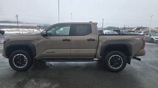 Toyota Tacoma TRD OFF ROAD PREMIUM 2026 à Grand-Sault, Nouveau-Brunswick - 6 - w320h240px