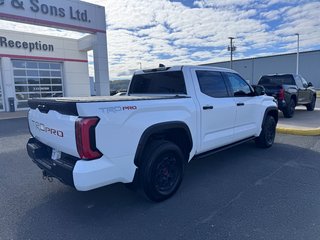 TUNDRA HYBRID CREWMAX LIMITED 2022 à Grand-Sault, Nouveau-Brunswick - 4 - w320h240px