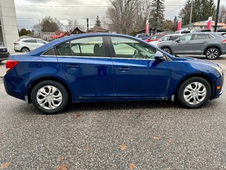 2012 Chevrolet Cruze LT Turbo+ w/1SB in Mont-Laurier, Quebec - 4 - w320h240px