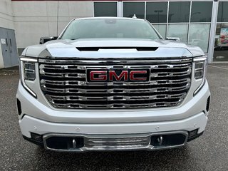 2022 GMC Sierra 1500 Denali CrewCab 4x4 in Mont-Laurier, Quebec - 2 - w320h240px