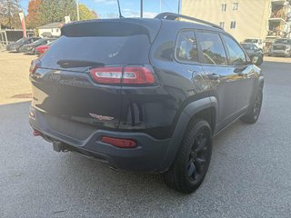 2018 Jeep Cherokee Trailhawk in Mont-Laurier, Quebec - 5 - w320h240px