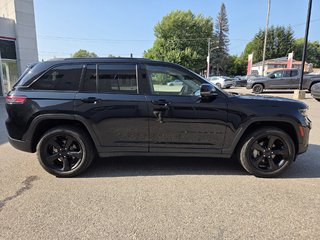 Jeep Grand Cherokee Limited 2023 à Mont-Laurier, Québec - 4 - w320h240px