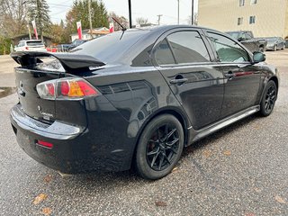 2017 Mitsubishi Lancer SE LTD in Mont-Laurier, Quebec - 5 - w320h240px