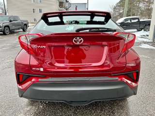 Toyota C-HR XLE 2018 à Mont-Laurier, Québec - 6 - w320h240px