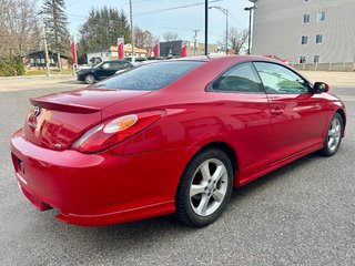 Toyota Camry Solara SE (A/C) 2004 à Mont-Laurier, Québec - 6 - w320h240px