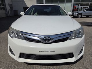 2012 Toyota Camry LE (A/C) in Mont-Laurier, Quebec - 2 - w320h240px